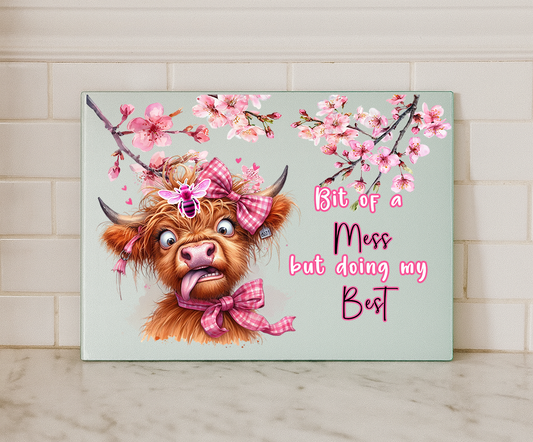 Bit of a Mess But Doing My Best Highland Cow Glass Chopping Board – Funny Kitchen Gift (Small or Large)